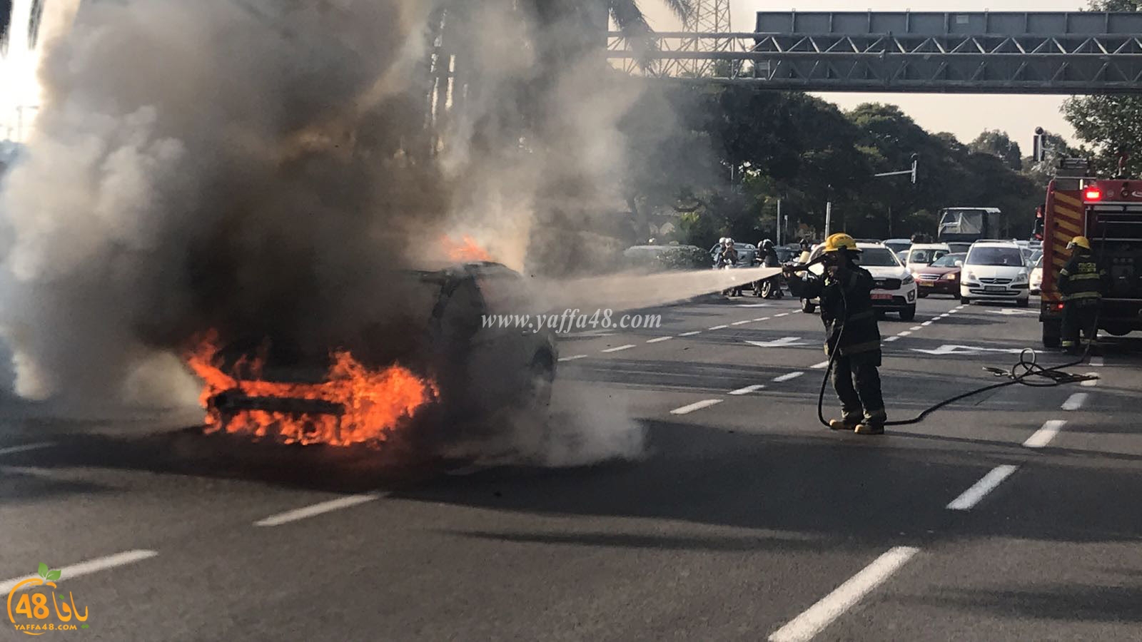 fire in car bentsfvy (4).jpg